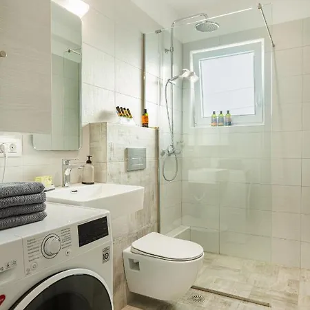 公寓 Marika's Penthouse Chania *